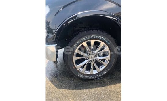 Nunua Imported Ford Club Wagon Black Gari ndani ya Import - Dubai nchini Hhohho Nunua Imported Ford Club Wagon Black Gari ndani ya Import - Dubai nchini Hhohho