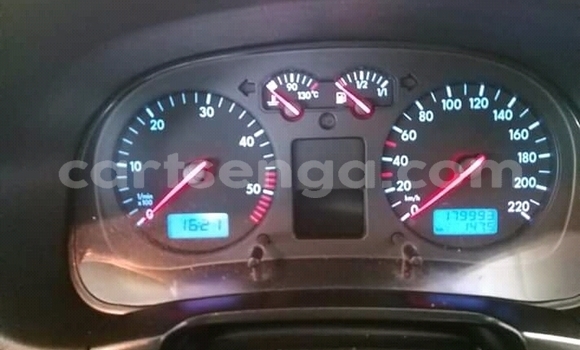 Buy Used Volkswagen Golf White Car in Bhunya in Manzini Buy Used Volkswagen Golf White Car in Bhunya in Manzini