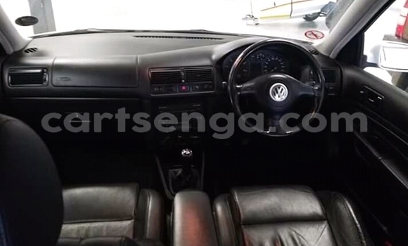 Buy Used Volkswagen Golf White Car in Bhunya in Manzini Buy Used Volkswagen Golf White Car in Bhunya in Manzini