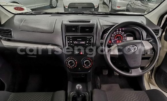 Buy Used Toyota Avanza Other Car in Bulembu in Hhohho Buy Used Toyota Avanza Other Car in Bulembu in Hhohho