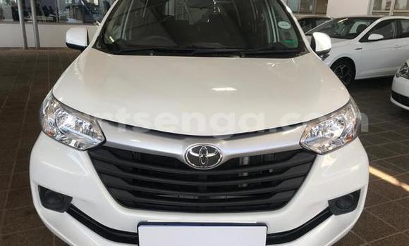 Acheter Occasion Voiture Toyota Avanza Blanc à Big Bend, Lubombo District Acheter Occasion Voiture Toyota Avanza Blanc à Big Bend, Lubombo District