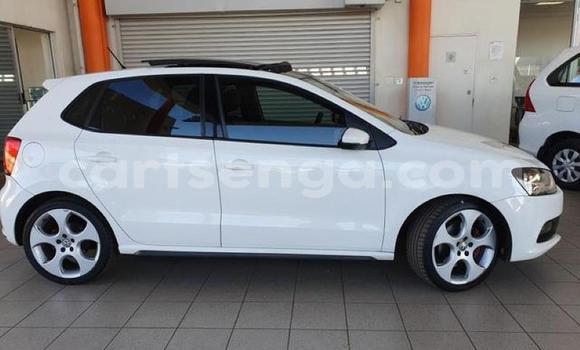 Nunua Ilio tumika Volkswagen Polo GTI White Gari ndani ya Manzini nchini Manzini Nunua Ilio tumika Volkswagen Polo GTI White Gari ndani ya Manzini nchini Manzini
