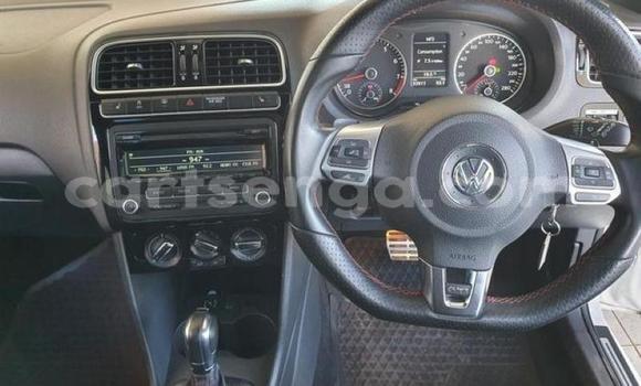 Nunua Ilio tumika Volkswagen Polo GTI White Gari ndani ya Manzini nchini Manzini Nunua Ilio tumika Volkswagen Polo GTI White Gari ndani ya Manzini nchini Manzini