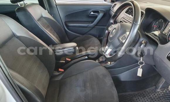 Nunua Ilio tumika Volkswagen Polo GTI White Gari ndani ya Manzini nchini Manzini Nunua Ilio tumika Volkswagen Polo GTI White Gari ndani ya Manzini nchini Manzini