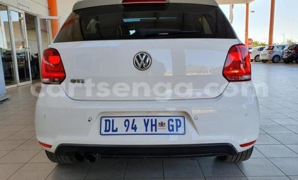Nunua Ilio tumika Volkswagen Polo GTI White Gari ndani ya Manzini nchini Manzini Nunua Ilio tumika Volkswagen Polo GTI White Gari ndani ya Manzini nchini Manzini