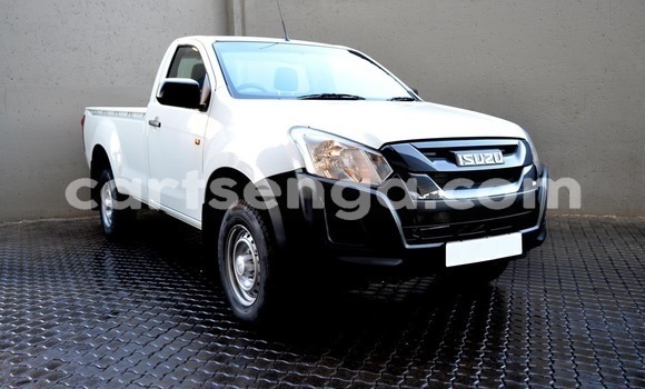 Acheter Occasion Voiture Isuzu KB Blanc à Big Bend, Lubombo District Acheter Occasion Voiture Isuzu KB Blanc à Big Bend, Lubombo District