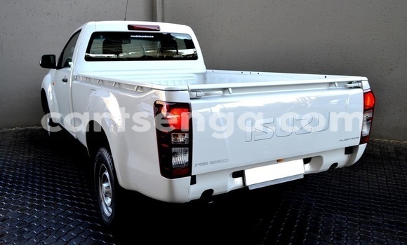 Acheter Occasion Voiture Isuzu KB Blanc à Big Bend, Lubombo District Acheter Occasion Voiture Isuzu KB Blanc à Big Bend, Lubombo District