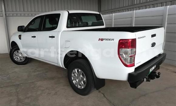 Acheter Occasion Voiture Ford Ranger Blanc à Ezulwini, Hhohho Acheter Occasion Voiture Ford Ranger Blanc à Ezulwini, Hhohho