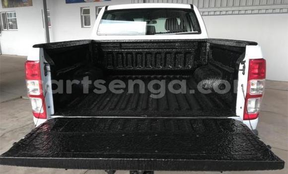 Acheter Occasion Voiture Ford Ranger Blanc à Ezulwini, Hhohho Acheter Occasion Voiture Ford Ranger Blanc à Ezulwini, Hhohho