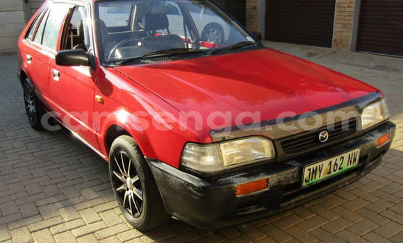Acheter Occasion Voiture Mazda 323 Rouge à Ezulwini, Hhohho Acheter Occasion Voiture Mazda 323 Rouge à Ezulwini, Hhohho
