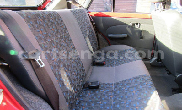 Acheter Occasion Voiture Mazda 323 Rouge à Ezulwini, Hhohho Acheter Occasion Voiture Mazda 323 Rouge à Ezulwini, Hhohho