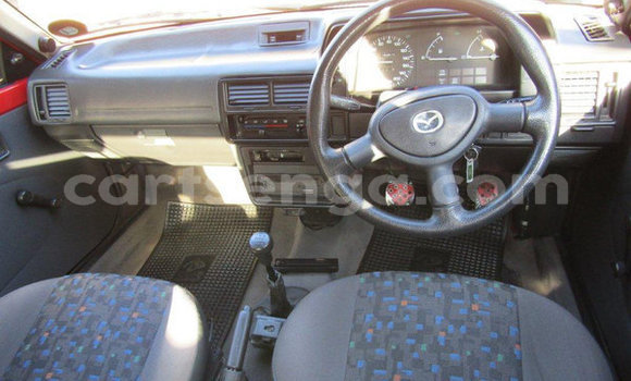 Acheter Occasion Voiture Mazda 323 Rouge à Ezulwini, Hhohho Acheter Occasion Voiture Mazda 323 Rouge à Ezulwini, Hhohho
