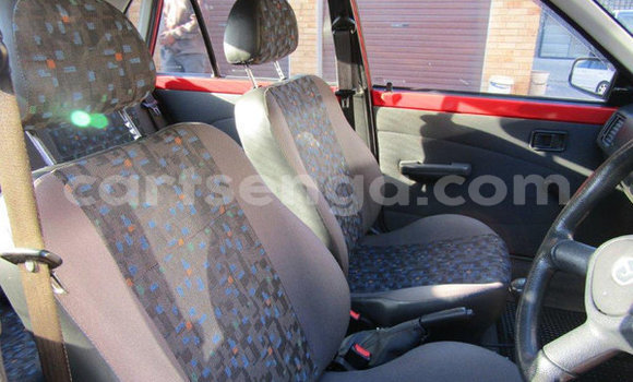 Acheter Occasion Voiture Mazda 323 Rouge à Ezulwini, Hhohho Acheter Occasion Voiture Mazda 323 Rouge à Ezulwini, Hhohho