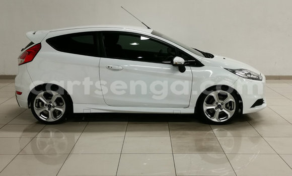 Buy Used Ford Fiesta ST White Car in Ezulwini in Hhohho Buy Used Ford Fiesta ST White Car in Ezulwini in Hhohho