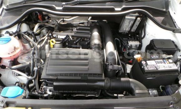 Acheter Occasion Voiture Volkswagen Polo Blanc à Bulembu, Hhohho Acheter Occasion Voiture Volkswagen Polo Blanc à Bulembu, Hhohho