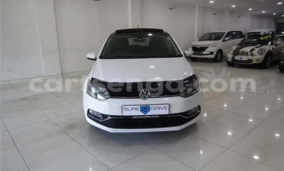 Acheter Occasion Voiture Volkswagen Polo Blanc à Ezulwini, Hhohho Acheter Occasion Voiture Volkswagen Polo Blanc à Ezulwini, Hhohho