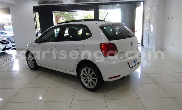 Acheter Occasion Voiture Volkswagen Polo Blanc à Ezulwini, Hhohho Acheter Occasion Voiture Volkswagen Polo Blanc à Ezulwini, Hhohho