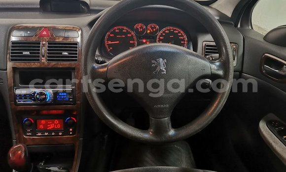 Buy Used Peugeot 307 Silver Car in Ezulwini in Hhohho Buy Used Peugeot 307 Silver Car in Ezulwini in Hhohho