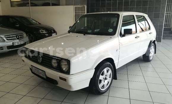 Acheter Occasion Voiture Volkswagen Golf Blanc à Ezulwini, Hhohho Acheter Occasion Voiture Volkswagen Golf Blanc à Ezulwini, Hhohho