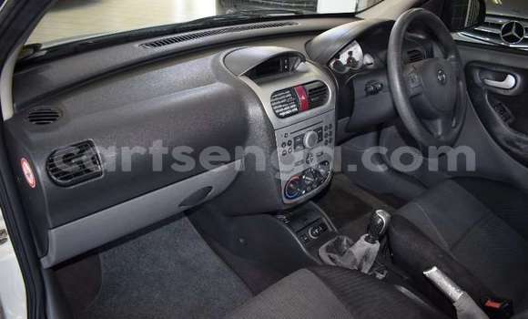 Nunua Ilio tumika Opel Corsa White Gari ndani ya Hlatikulu nchini Wilaya ya Shiselweni Nunua Ilio tumika Opel Corsa White Gari ndani ya Hlatikulu nchini Wilaya ya Shiselweni