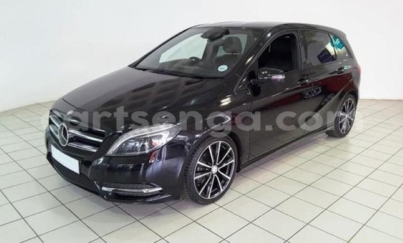 Acheter Occasion Voiture Mercedes‒Benz B-klasse Noir à Mbabane, Manzini Acheter Occasion Voiture Mercedes‒Benz B-klasse Noir à Mbabane, Manzini