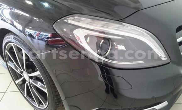 Acheter Occasion Voiture Mercedes‒Benz B-klasse Noir à Mbabane, Manzini Acheter Occasion Voiture Mercedes‒Benz B-klasse Noir à Mbabane, Manzini