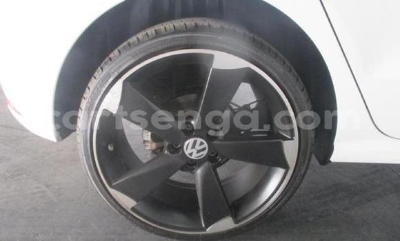 Acheter Occasion Voiture Volkswagen Polo Blanc à Big Bend, Lubombo District Acheter Occasion Voiture Volkswagen Polo Blanc à Big Bend, Lubombo District