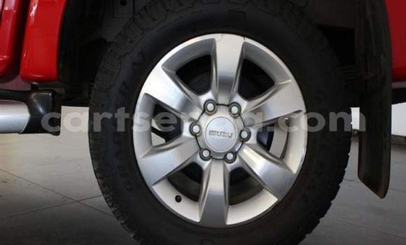 Acheter Occasion Voiture Isuzu KB Rouge à Big Bend, Lubombo District Acheter Occasion Voiture Isuzu KB Rouge à Big Bend, Lubombo District