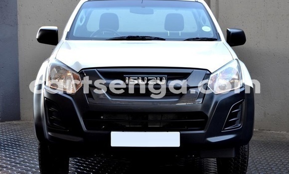 Acheter Occasion Voiture Isuzu KB Blanc à Big Bend, Lubombo District Acheter Occasion Voiture Isuzu KB Blanc à Big Bend, Lubombo District