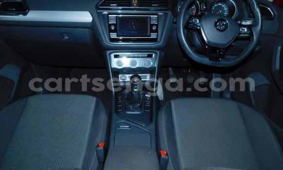 Acheter Occasion Voiture Volkswagen Tiguan Rouge à Big Bend, Lubombo Acheter Occasion Voiture Volkswagen Tiguan Rouge à Big Bend, Lubombo