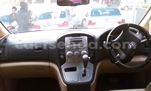 Buy Used Hyundai H1 White Car in Mbabane in Manzini Buy Used Hyundai H1 White Car in Mbabane in Manzini