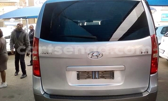 Buy Used Hyundai H1 White Car in Mbabane in Manzini Buy Used Hyundai H1 White Car in Mbabane in Manzini