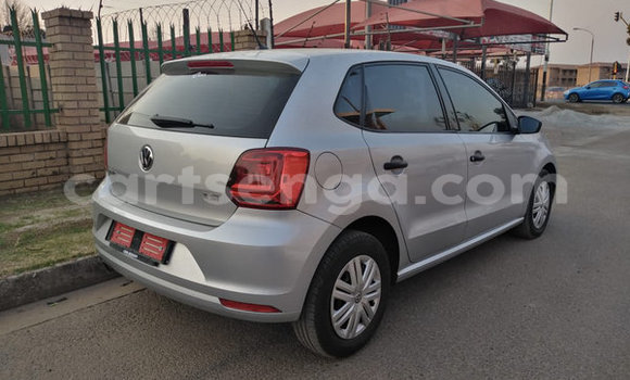 Nunua Ilio tumika Volkswagen Polo Silver Gari ndani ya Ezulwini nchini Hhohho Nunua Ilio tumika Volkswagen Polo Silver Gari ndani ya Ezulwini nchini Hhohho