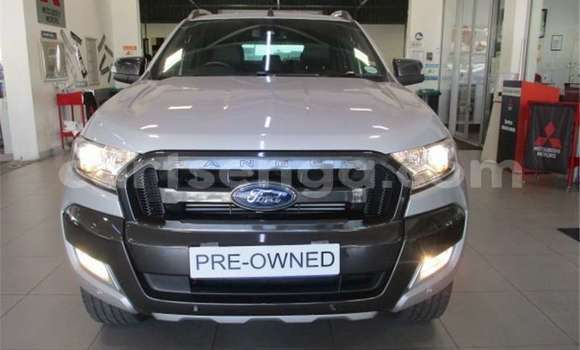 Nunua Ilio tumika Ford Ranger Silver Gari ndani ya Bulembu nchini Hhohho Nunua Ilio tumika Ford Ranger Silver Gari ndani ya Bulembu nchini Hhohho