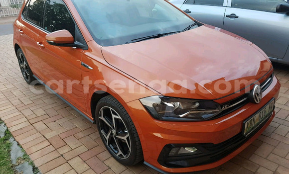 Nunua Ilio tumika Volkswagen Polo Brown Gari ndani ya Big Bend nchini Wilaya ya Lubombo Nunua Ilio tumika Volkswagen Polo Brown Gari ndani ya Big Bend nchini Wilaya ya Lubombo