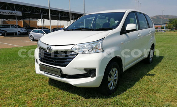 Nunua Ilio tumika Toyota Avanza White Gari ndani ya Bulembu nchini Hhohho Nunua Ilio tumika Toyota Avanza White Gari ndani ya Bulembu nchini Hhohho
