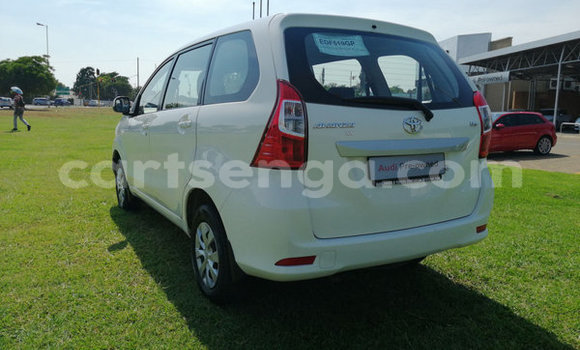 Nunua Ilio tumika Toyota Avanza White Gari ndani ya Bulembu nchini Hhohho Nunua Ilio tumika Toyota Avanza White Gari ndani ya Bulembu nchini Hhohho