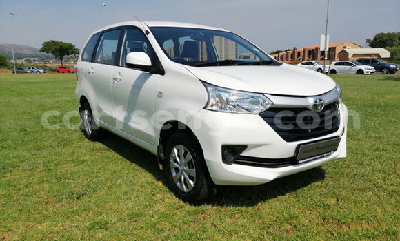 Nunua Ilio tumika Toyota Avanza White Gari ndani ya Bulembu nchini Hhohho Nunua Ilio tumika Toyota Avanza White Gari ndani ya Bulembu nchini Hhohho