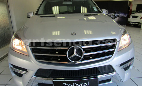 Nunua Ilio tumika Mercedes‒Benz AMG GLC Silver Gari ndani ya Ezulwini nchini Hhohho Nunua Ilio tumika Mercedes‒Benz AMG GLC Silver Gari ndani ya Ezulwini nchini Hhohho