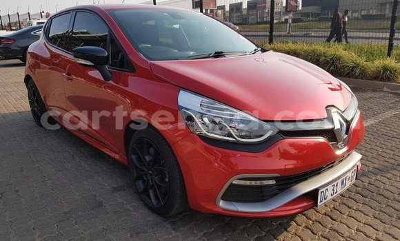 Nunua Ilio tumika Renault Clio RS Red Gari ndani ya Ezulwini nchini Hhohho Nunua Ilio tumika Renault Clio RS Red Gari ndani ya Ezulwini nchini Hhohho