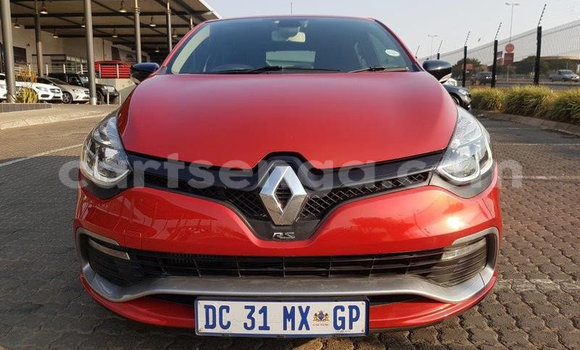 Nunua Ilio tumika Renault Clio RS Red Gari ndani ya Ezulwini nchini Hhohho Nunua Ilio tumika Renault Clio RS Red Gari ndani ya Ezulwini nchini Hhohho