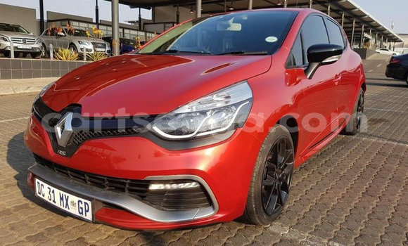 Nunua Ilio tumika Renault Clio RS Red Gari ndani ya Ezulwini nchini Hhohho Nunua Ilio tumika Renault Clio RS Red Gari ndani ya Ezulwini nchini Hhohho