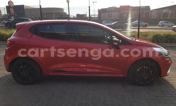 Nunua Ilio tumika Renault Clio RS Red Gari ndani ya Ezulwini nchini Hhohho Nunua Ilio tumika Renault Clio RS Red Gari ndani ya Ezulwini nchini Hhohho
