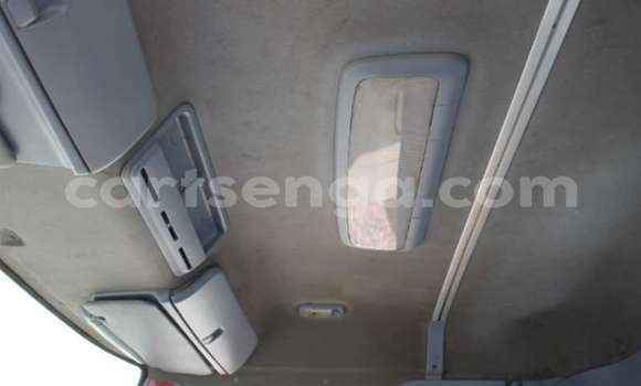 Nunua Ilio tumika Hino 300 Series White Lori ndani ya Manzini nchini Manzini Nunua Ilio tumika Hino 300 Series White Lori ndani ya Manzini nchini Manzini