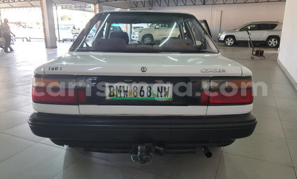 Nunua Ilio tumika Toyota Corolla White Gari ndani ya Ezulwini nchini Hhohho Nunua Ilio tumika Toyota Corolla White Gari ndani ya Ezulwini nchini Hhohho