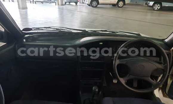 Nunua Ilio tumika Toyota Corolla White Gari ndani ya Ezulwini nchini Hhohho Nunua Ilio tumika Toyota Corolla White Gari ndani ya Ezulwini nchini Hhohho