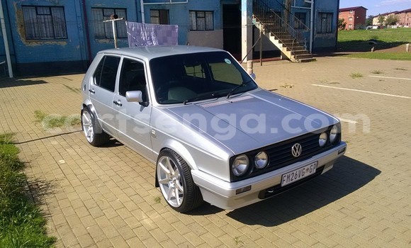 Nunua Ilio tumika Volkswagen Golf Silver Gari ndani ya Ezulwini nchini Hhohho Nunua Ilio tumika Volkswagen Golf Silver Gari ndani ya Ezulwini nchini Hhohho
