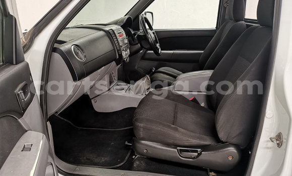 Buy Used Mazda BT-50 White Car in Ezulwini in Hhohho Buy Used Mazda BT-50 White Car in Ezulwini in Hhohho