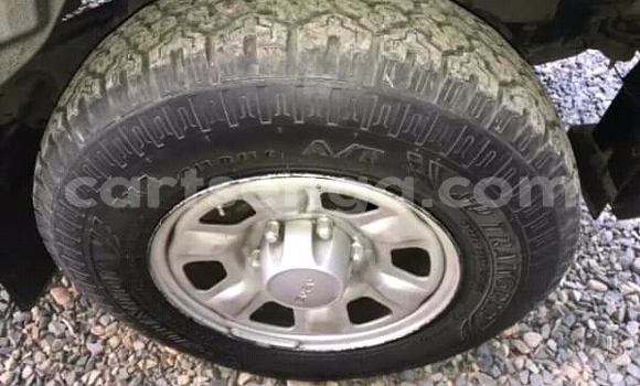 Buy Used Isuzu KB White Car in Ezulwini in Hhohho Buy Used Isuzu KB White Car in Ezulwini in Hhohho