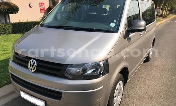 Acheter Occasion Voiture Volkswagen Caravelle Gris à Bhunya, Manzini Acheter Occasion Voiture Volkswagen Caravelle Gris à Bhunya, Manzini